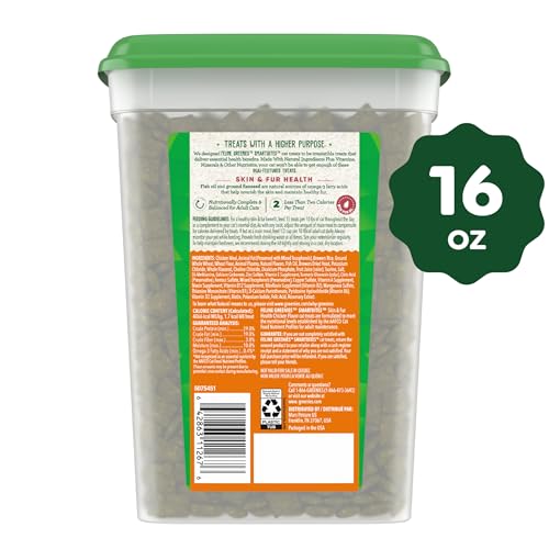 GREENIES CAT TREATS, FELINE SMARTBITES, SKIN & FUR HEALTH, CRUNCHY AND SOFT CAT TREATS, CHICKEN FLAVOR, 16 OZ. TUB