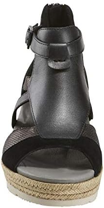 earth jasmine sandal