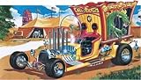 Tom Daniel's Circus Wagon 1-24 Revell