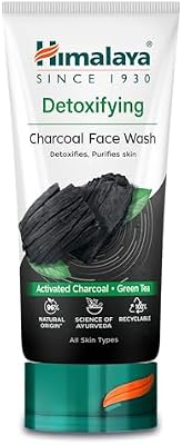 Detoxifying Charcoal Face Wash with the Goodness of Green Tea and Coconut Charcoal Powder, Removes Dirt and Purifies the Skin, Leaving It Clean and Refreshed - 150 ml
