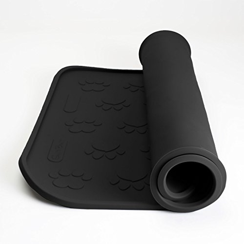 SmithBuilt 19" x 12" Dog Food Mat - Waterproof Non-Slip FDA-Grade Silicone Cat Pet Bowl Feeding Placemat - Black