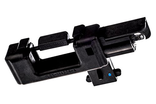 Ford 1L2Z-15A563-AA - LAMP ASY