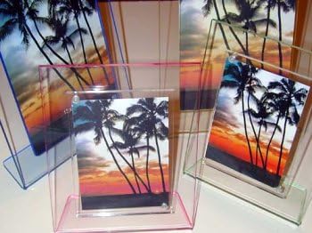 The Magnet Frame - L Shape Red Color Edge 3.5" x 5"