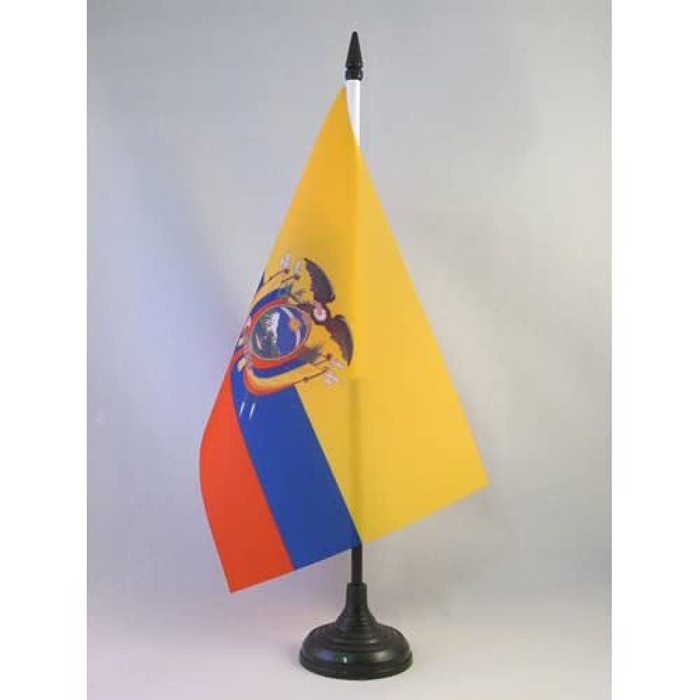 AZ FLAG Ecuador Table Flag 5'' x 8'' - Ecuadorian Office Decoration 100% Polyester 21 x 14 cm - Mini Desk Flag with Pole and Black Plastic Base