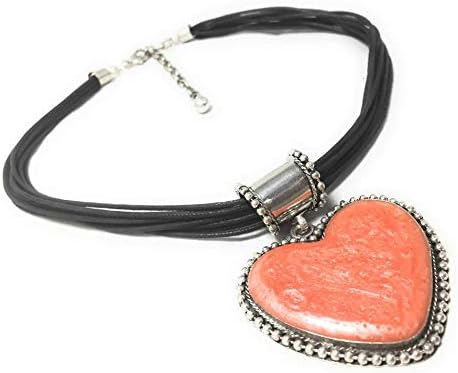 Stylish Pendant Necklace for Fashionable Women and Girl Latest Funky Fashion Accessory for Mom Sister Wife Daughter Friend in a Gift Box