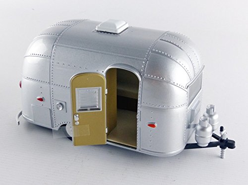 Greenlight 18224 Airstream Bambi 16' Camper Trailer Silver for 1/24 Scale Model Cars and Trucks 1/24 Diecast Model