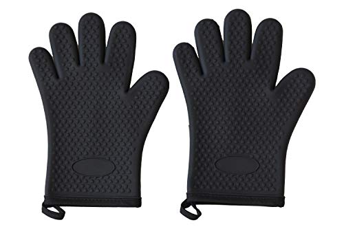 Q's INN Silicone Oven Mitts and Potholders Kitchen Round Trivet Mats | Heat Resistant 450°F | Oven Mitt Non-Slip Textured Grip Pot Holders Set of 2 Gloves and 2 trivets - Black