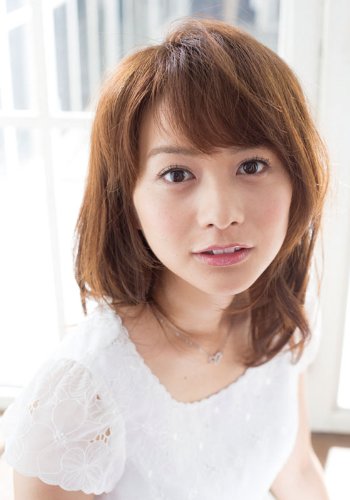 Amazon Co Jp 高見侑里 14カレンダー 文房具 オフィス用品