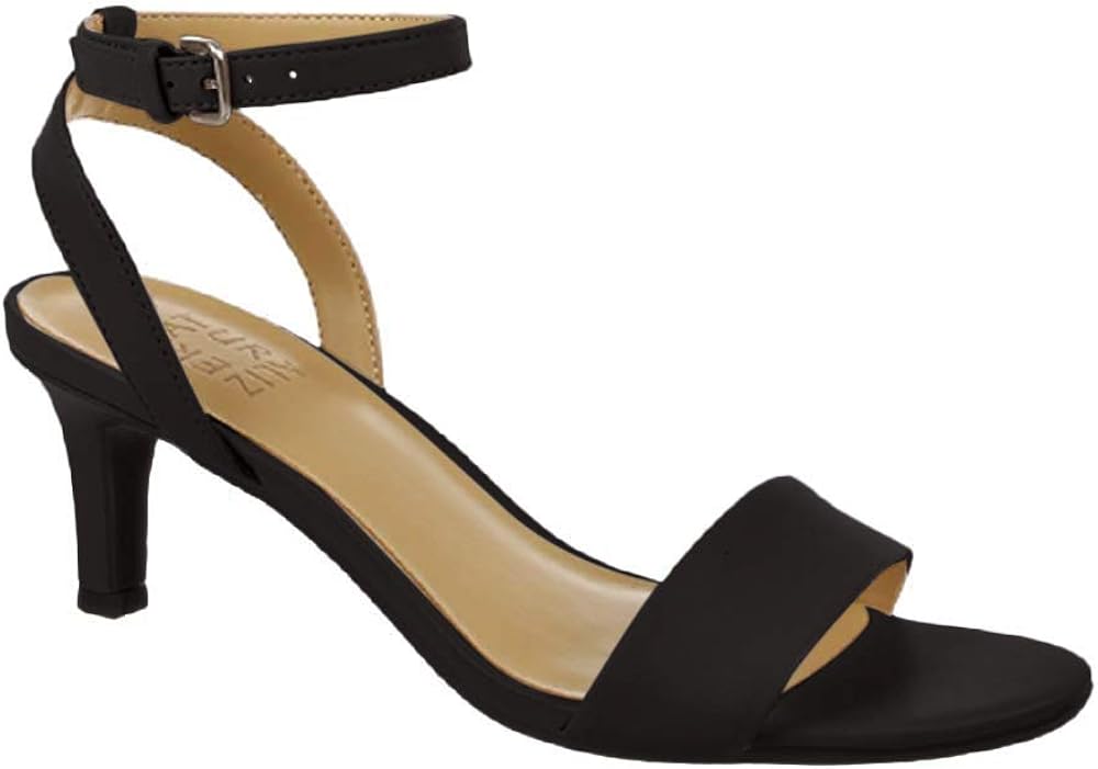 naturalizer hattie sandal