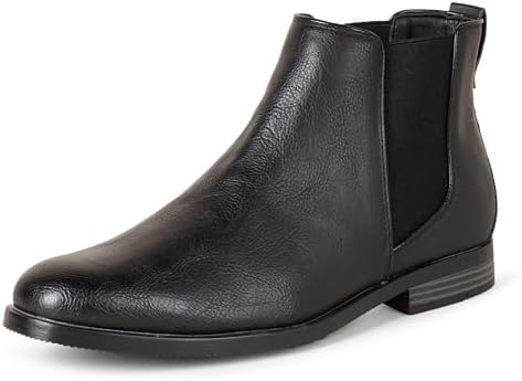 Amazon.com | Clarks Men's Wallabee (Ink Hairy Suede