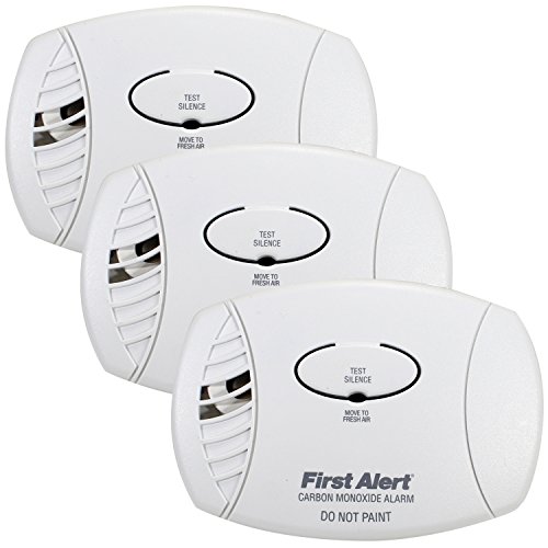 FIRST ALERT Plug-In Carbon Monoxide Detector, 3-Pack, CO600