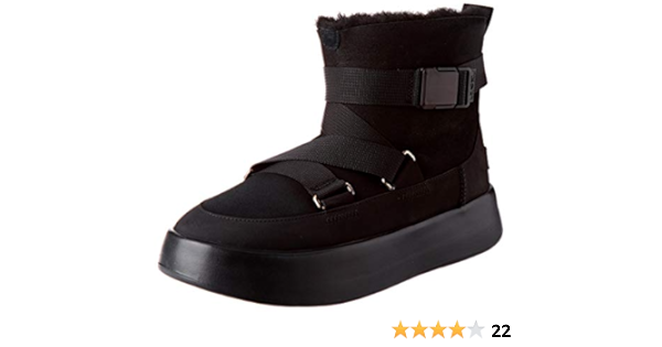 ugg boots boom buckle
