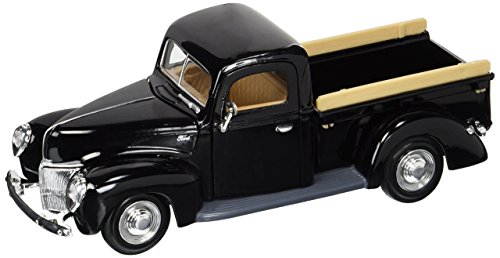 Motormax 124 1940 Ford Pickup Vehicle