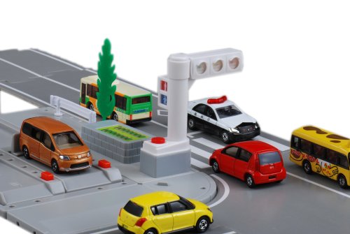 Takara Tomy 多美卡信号灯