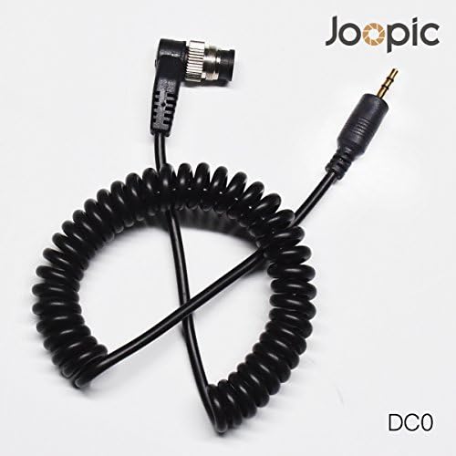 One shutter release cable (DC0) and one flash cable (PC-3.5)
