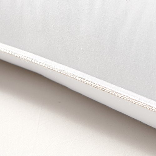 Egyptian Bedding Goose Down Pillow - 1200 Thread Count Egyptian Cotton , MEDIUM FIRM, Standard / Queen Size