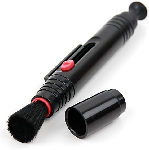 DURAGADGET Premium Quality, Anti-Static Lens Cleaning Pen with Microfibre Tip and Fluffy Brush for the NEW Fujinon XF 16-55 mm f/2.8 R LM WR