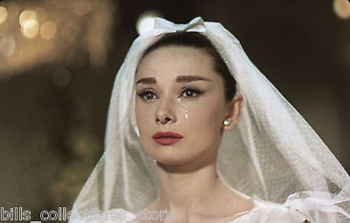 AUDREY HEPBURN FUNNY FACE 8X10 PHOTO #E8555