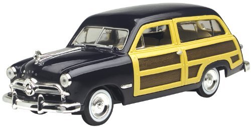1949 Ford Woody Wagon Black 1:24 Diecast Car Model