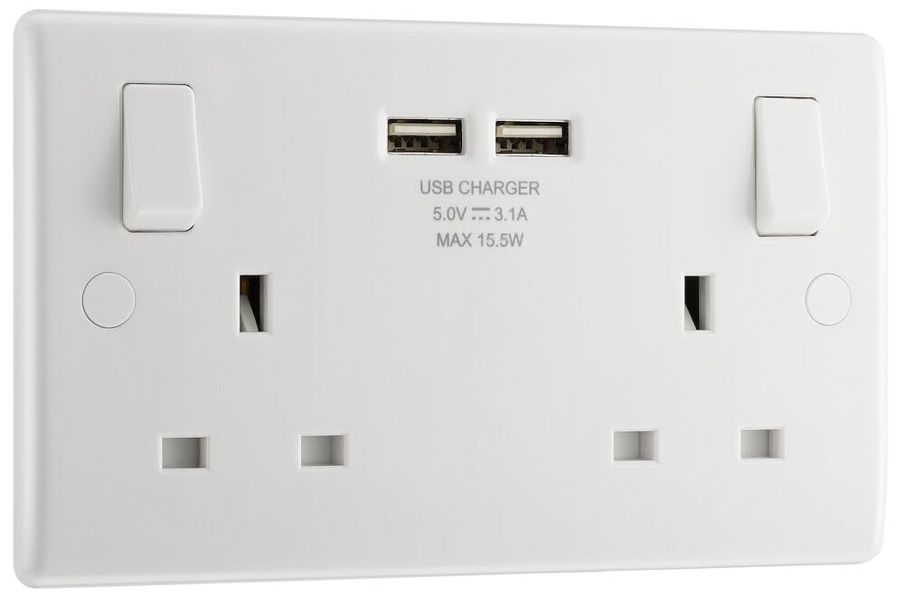 BG Electrical Double Switched Power Wall Plug Socket with Two USB Charging Ports, Round Edge, White Moulded, 13A, 15W, 822U3