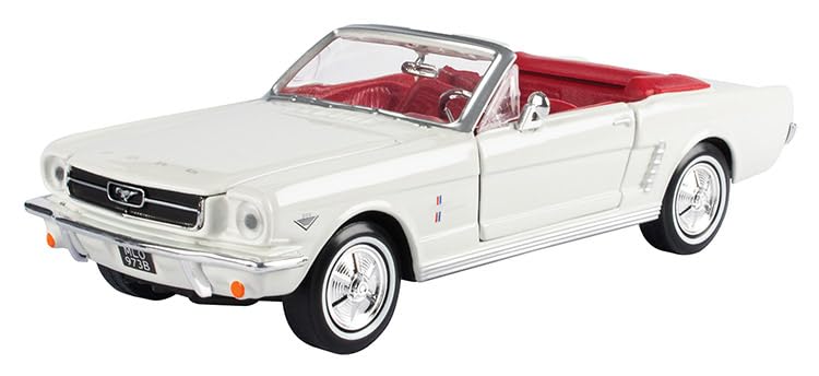 OPO 10 - Miniature car reproduced at 1/24 scale compatible for Ford Mustang convertible 1964 James Bond Goldfinger Collection - Motormax 79852