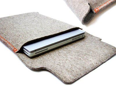 Laptop Case "Apfeltasche" - 13โโ Macbook Pro And Airbook Series - 100% wool felt - hand stitched in signal orange
