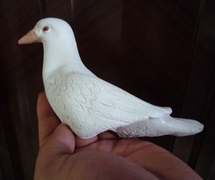 Photo 1 of SUMAG Vanishing Dove (Latex) Fake Rubber Dove Magic Tricks Appearing Vanishing Magic Props Stage Close-up Illusions Accessories Comedy