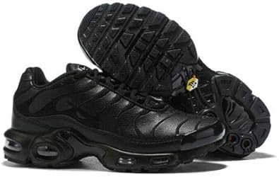 air max plus triple black leather