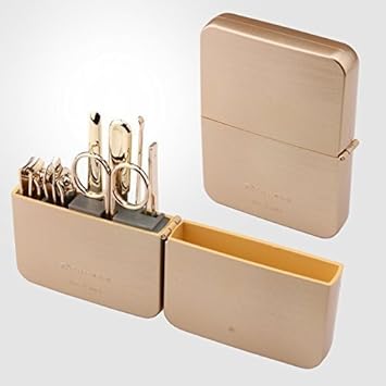 three seven manicure set gold