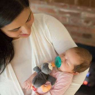 Wubbanub Infant Pacifier - Baby Penquin