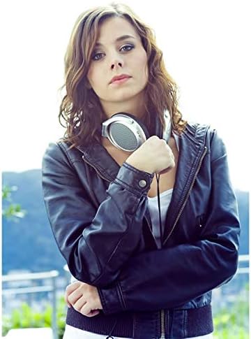 Koss UR40 Lightweight Over-Ear Stereo Headphones for iPod iPhone, MP3 and Smartphone - Silver, Black, silver - Image 5