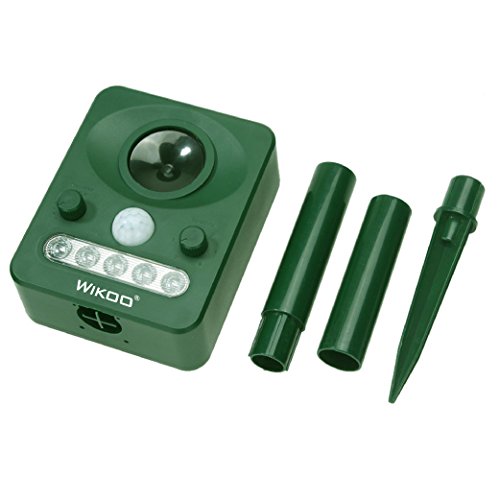 Wikoo Ultrasonic Animal Repeller ,Solar Powered Repeller,Activated with Motion,Ultrasonic and Flashing LED lights Outdoor Waterproof Repeller for Dogs,Cats,Foxes,Mice,Birds,Skunks,Etc.