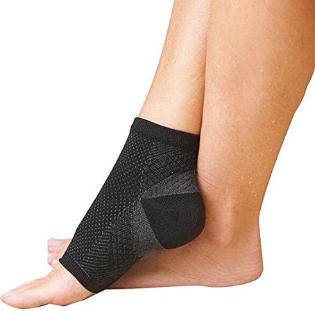 2 pairs Plantar Fasciitis Socks, Compression Sock Sleeve with Arch &amp; Ankle &amp; Heel Support, Increases Circulation, Eases Swelling &amp; Relieves Pain(S/M)