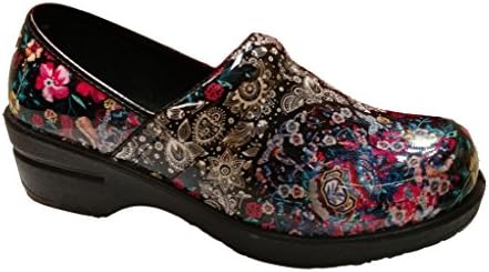 savvy slip resistant shoes