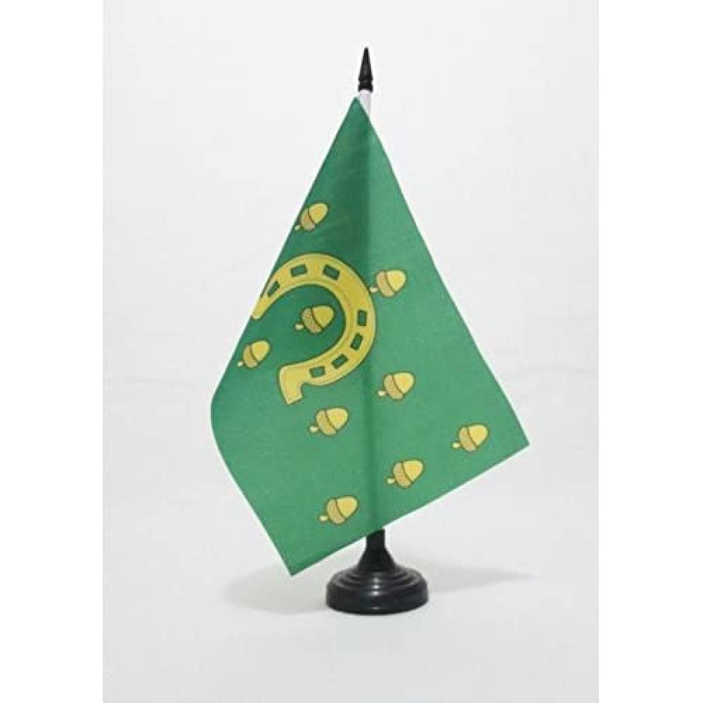AZ FLAG Rutland county Table Flag 5'' x 8'' - Rutland county Office Decoration 100% Polyester 21 x 14 cm - Mini Desk Flag with Pole and Black Plastic Base