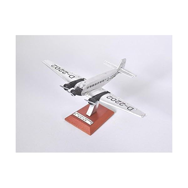 Junkers JU 52 Richthofen Lufthansa Silbernes Flugzeug Fertigmodell Maßstab 1:200