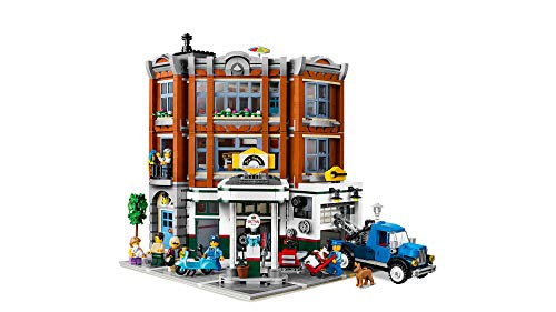 LEGO Creator Expert Corner Garage - Image 6