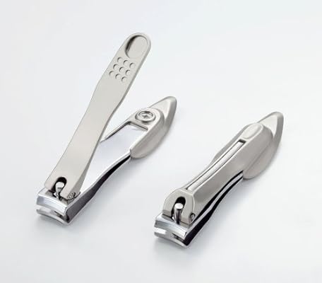 green bell nail clipper set