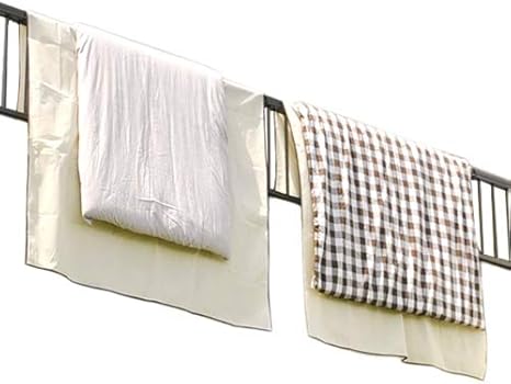 Amazon Co Jp 布団干しシート 1枚入り 収納袋付き 外壁の汚れ 手すりの汚れから布団を守ります ホーム キッチン