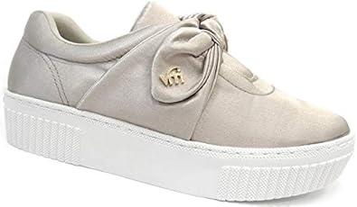 tenis com cadarço de cetim via marte