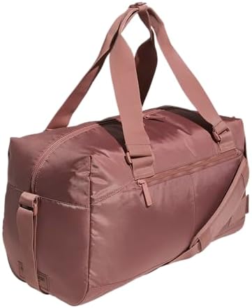 Amazon.com | adidas Combat Sports Multipurpose Sports Gym 2-in-1 Equipment Backpack Duffle Bag - USA Limited Edition | Sports Duffels Amazon.com | adidas Combat Sports Multipurpose Sports Gym 2-in-1 Equipment Backpack Duffle Bag - USA Limited Edition | Sports Duffels