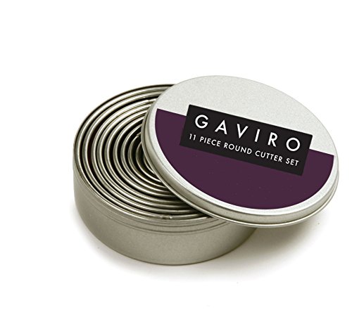Gaviro Stainless Steel, Round - Strong Circle Biscuit, Cookie Cutter Set ★11 Cookie Cutter Sizes & Shapes ★ Pastries, Empanadas ★ Sturdy case & rust free ★ Great Gift