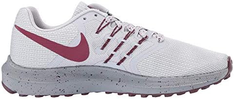 nike run swift se wolf grey