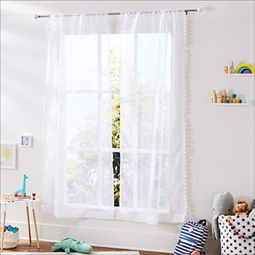 AmazonBasics Decorative 5/8" Curtain Rod with Baseball Finials - 48-86"