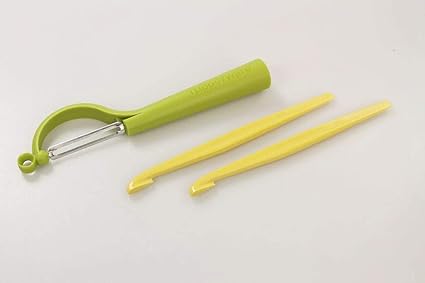 TUPPERWARE Schäler Schälfix grün D82 Sparschäler (1) + Orangenschäler (2)