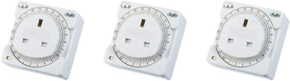 Pack of 3 x Timeguard TS800N 24 Hour Compact Plug-in Timers