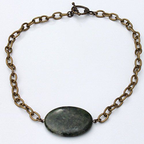 Boho crystal necklace jade stone and chunky antique gol…