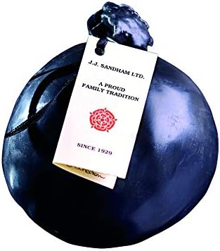 Small Black Bomb Lancashire Cheese Waxed 200g