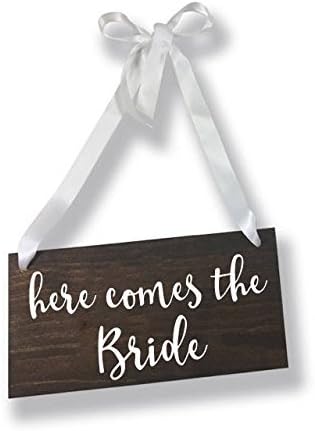 Here Comes the Bride Wedding Sign