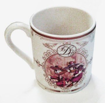 Amazon Co Jp 東京ディズニーリゾート ディズニーランドホテルオリジナル マグ ホビー